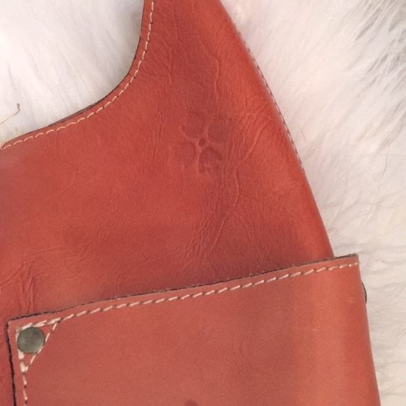 Patricia Nash Leather Shoulder Bag - Picture 6 of 16